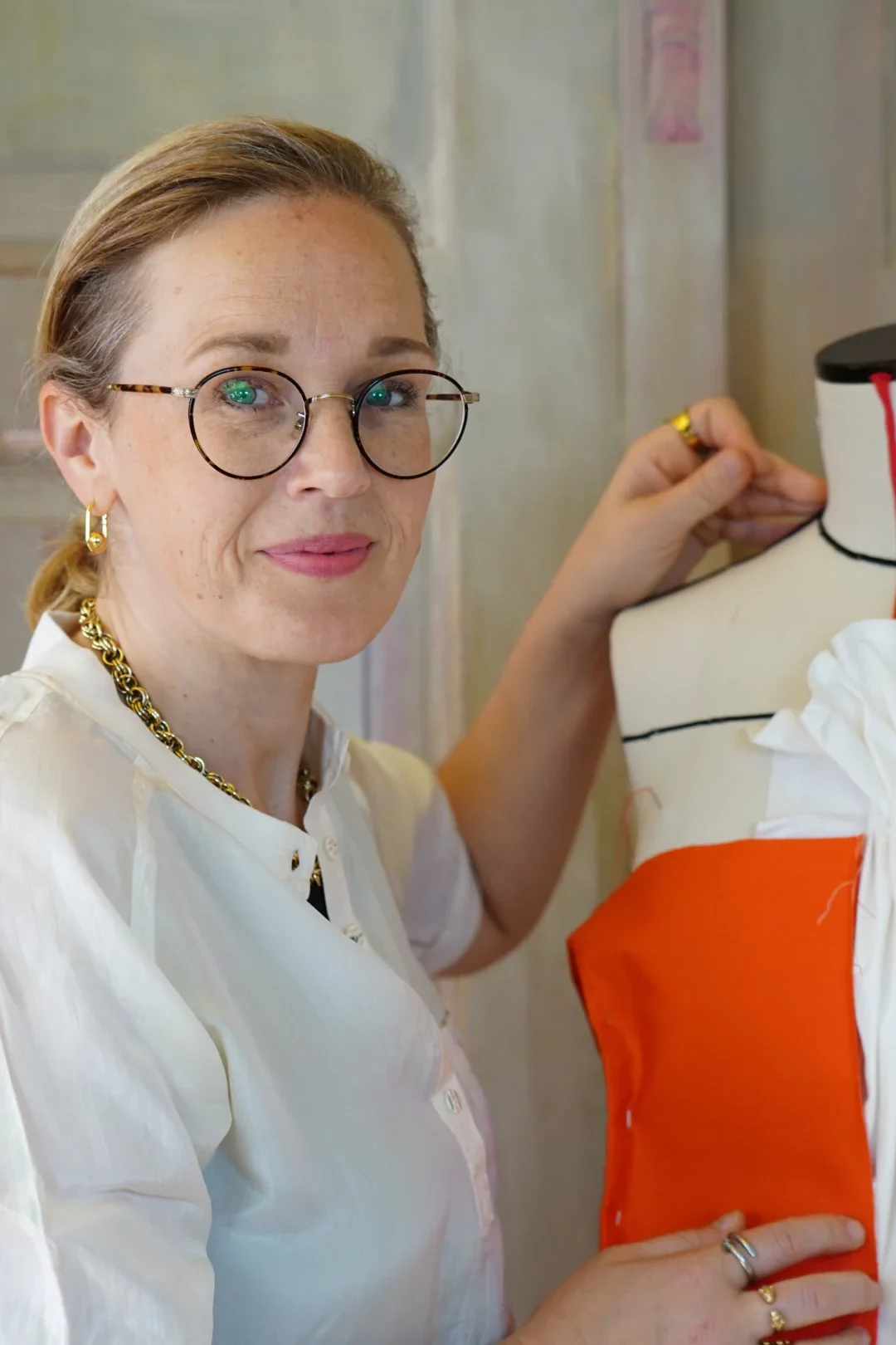 Elise - Schnittdirektrice & Dozentin